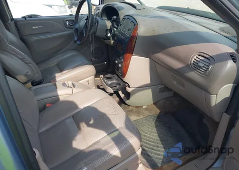 2003 Chrysler Town & Country Limited from USA, damaged, VIN 2C8GP64L23R202901